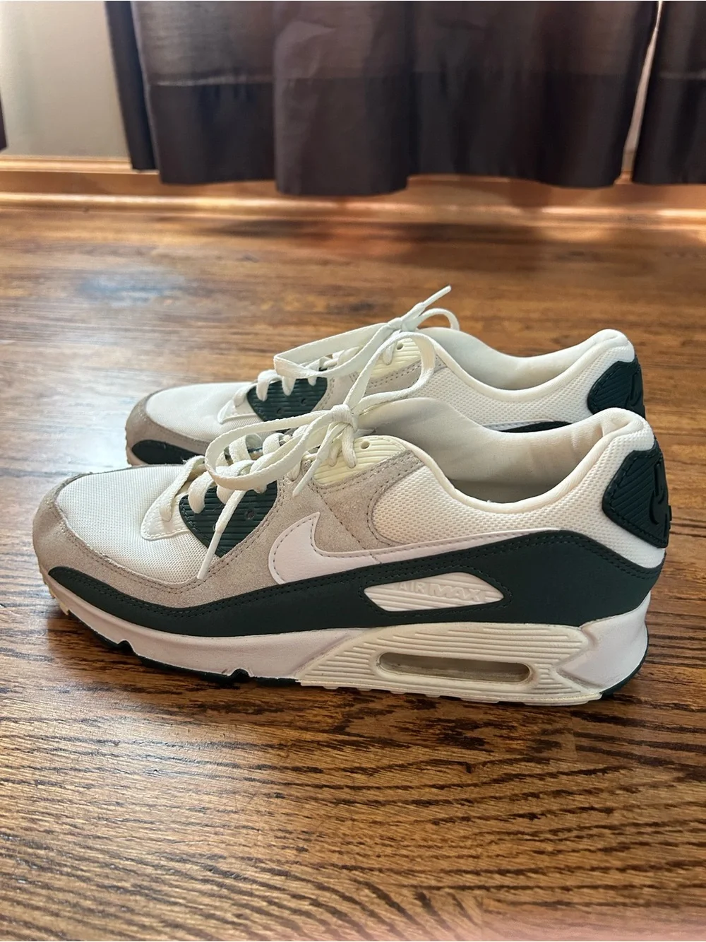 Nike Women’s Air Max 90s Low-Top Sneakers in White and Dark Green